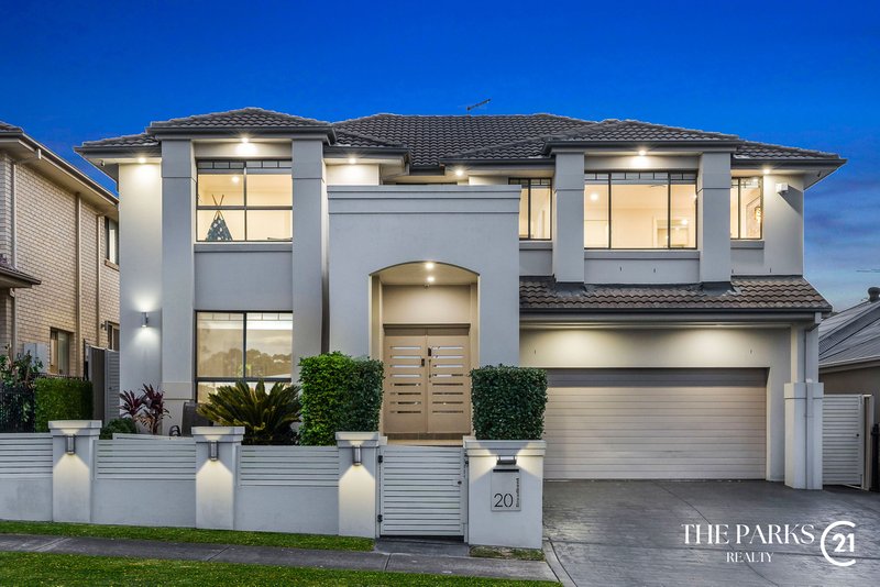 Photo - 20 Broadbent Avenue, Middleton Grange NSW 2171 - Image 1