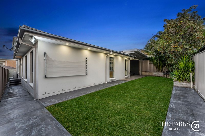 Photo - 20 Broadbent Avenue, Middleton Grange NSW 2171 - Image 35