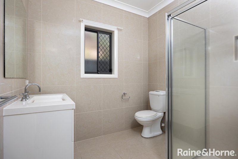 Photo - 20 Brownlow Drive, Bourkelands NSW 2650 - Image 6