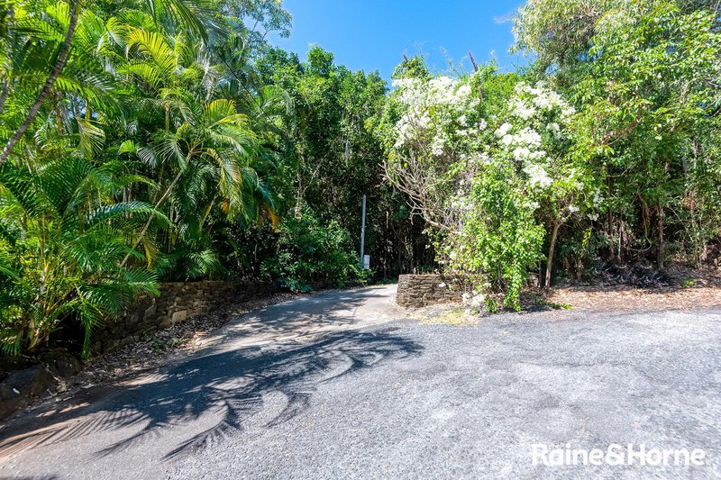 Photo - 20 Bruce Avenue, Oak Beach QLD 4877 - Image 16