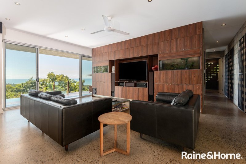 Photo - 20 Bruce Avenue, Oak Beach QLD 4877 - Image 25