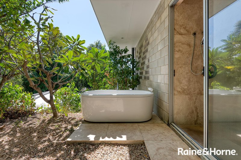 Photo - 20 Bruce Avenue, Oak Beach QLD 4877 - Image 30