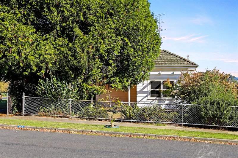 Photo - 20 Brumley Street, Leongatha VIC 3953 - Image 2