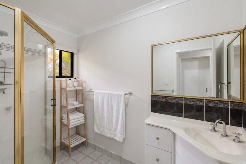 Photo - 20 Bruntnell Street, Kearneys Spring QLD 4350 - Image 7