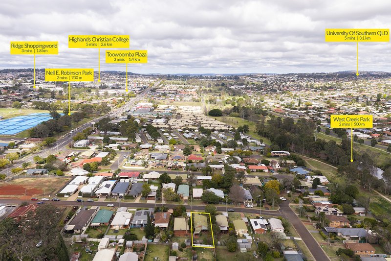 Photo - 20 Bruntnell Street, Kearneys Spring QLD 4350 - Image 14