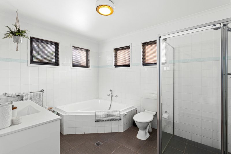 Photo - 20 Buccaneer Place, Shell Cove NSW 2529 - Image 9