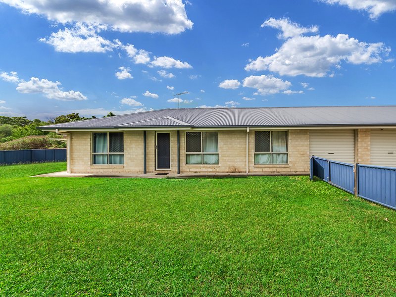 Photo - 20 Buckingham Street West , Strathpine QLD 4500 - Image 1