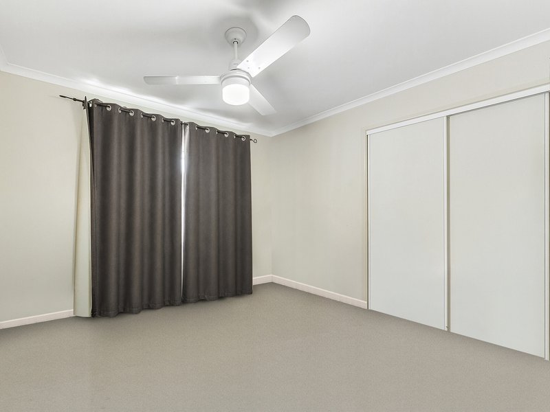 Photo - 20 Buckingham Street West , Strathpine QLD 4500 - Image 8
