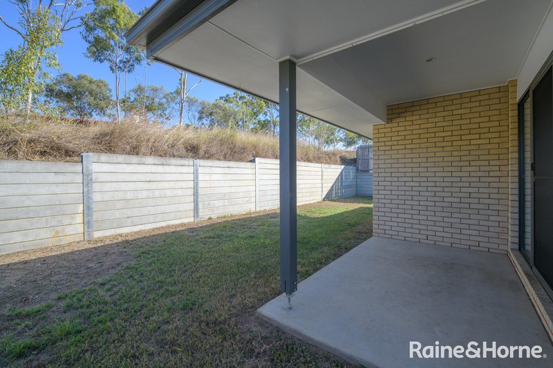 Photo - 20 Bufflehead Road, Kirkwood QLD 4680 - Image 13