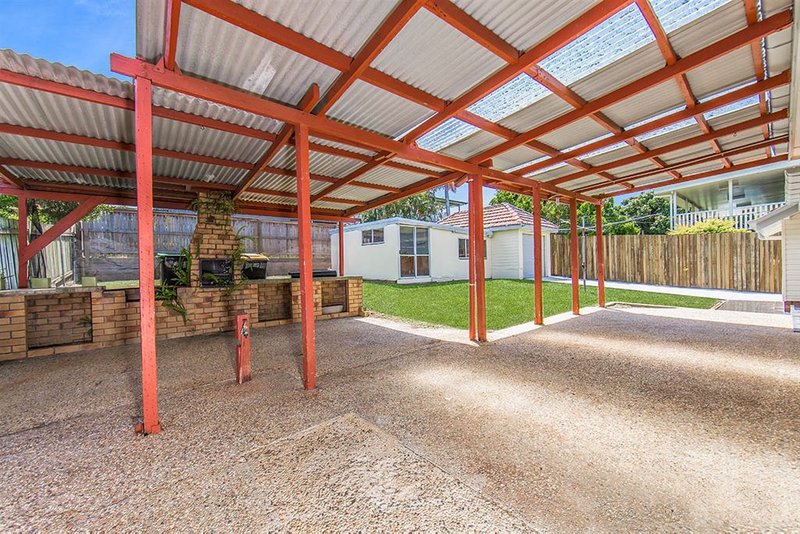 Photo - 20 Bungunya Street, Banyo QLD 4014 - Image 9