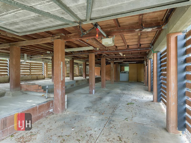 Photo - 20 Burbank Street, Stafford Heights QLD 4053 - Image 9