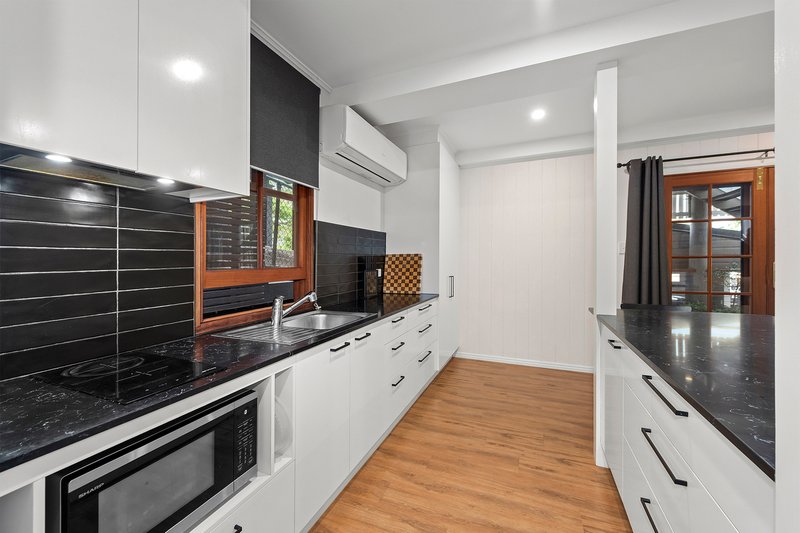 Photo - 20 Burlington Street, East Brisbane QLD 4169 - Image 17