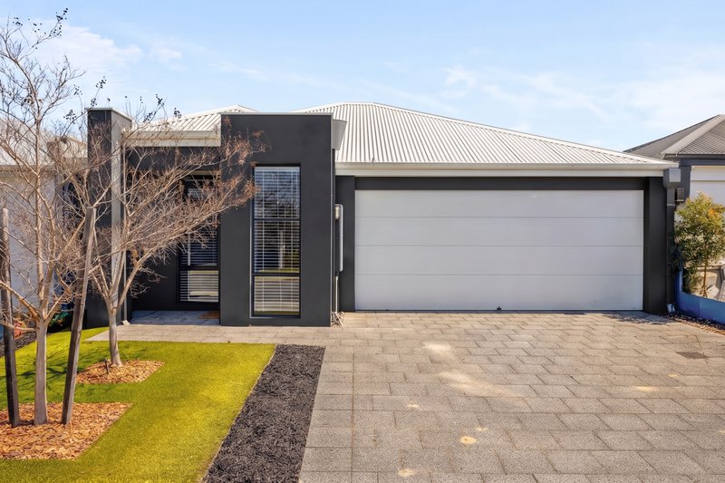 Photo - 20 Burnett Road, Brabham WA 6055 - Image 1