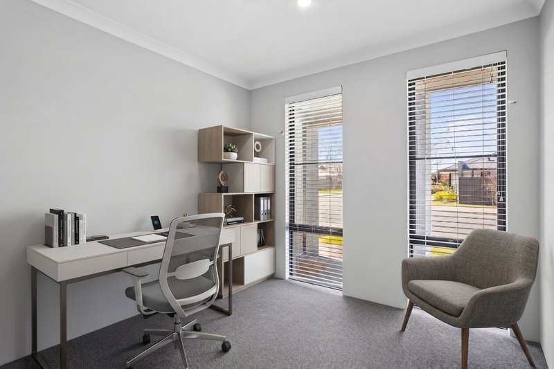Photo - 20 Burnett Road, Brabham WA 6055 - Image 6