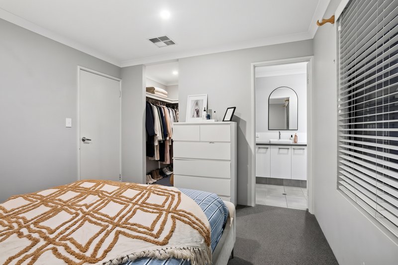 Photo - 20 Burnett Road, Brabham WA 6055 - Image 9