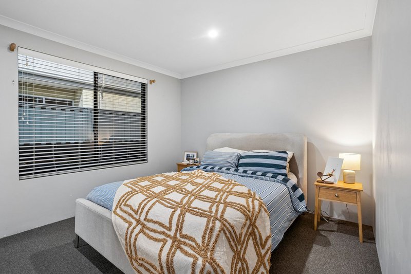 Photo - 20 Burnett Road, Brabham WA 6055 - Image 10