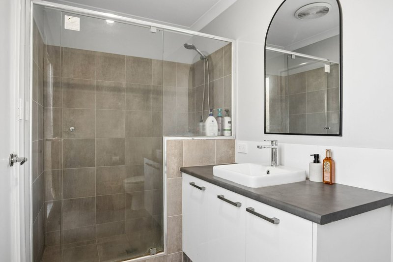 Photo - 20 Burnett Road, Brabham WA 6055 - Image 11