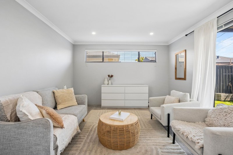Photo - 20 Burnett Road, Brabham WA 6055 - Image 23