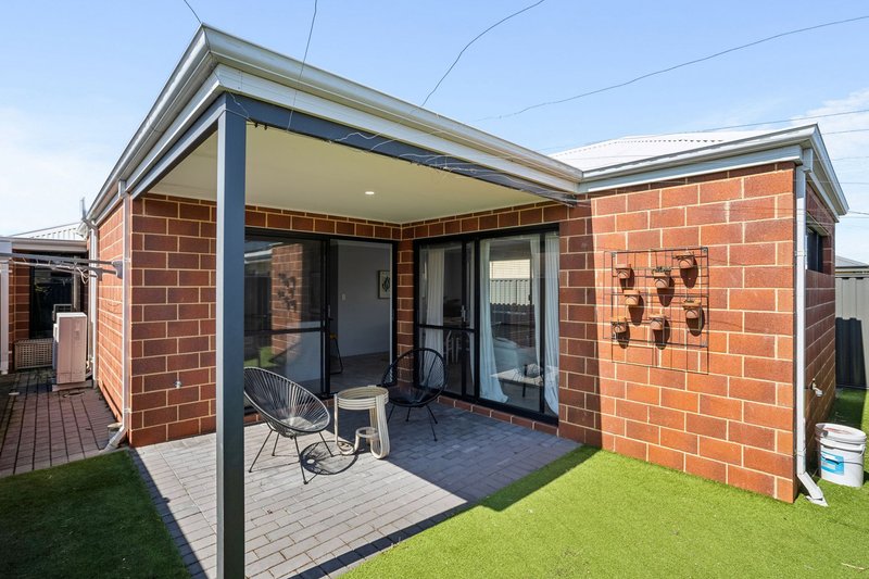Photo - 20 Burnett Road, Brabham WA 6055 - Image 27