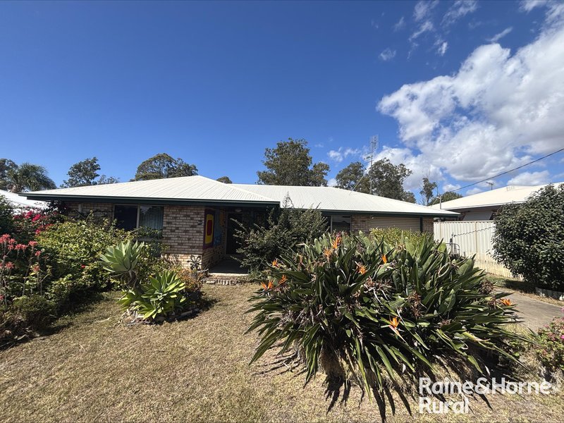 Photo - 20 Burns Crescent, Wondai QLD 4606 - Image 1