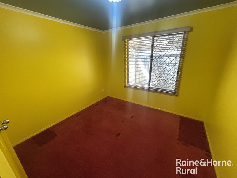 Photo - 20 Burns Crescent, Wondai QLD 4606 - Image 9