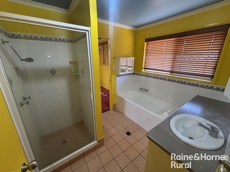 Photo - 20 Burns Crescent, Wondai QLD 4606 - Image 12
