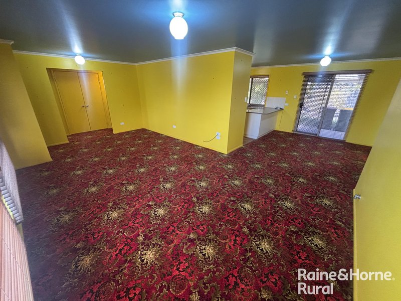 Photo - 20 Burns Crescent, Wondai QLD 4606 - Image 17