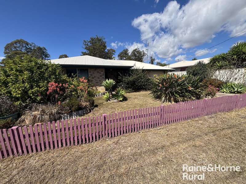 Photo - 20 Burns Crescent, Wondai QLD 4606 - Image 25