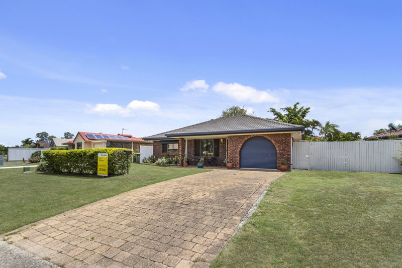 Photo - 20 Burrendong Road, Coombabah QLD 4216 - Image 1