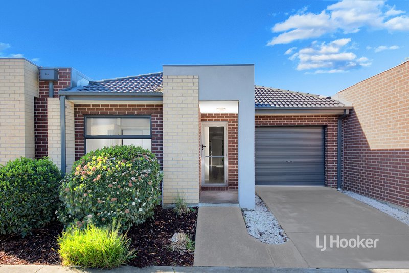 20 Burssi Circuit, Doreen VIC 3754