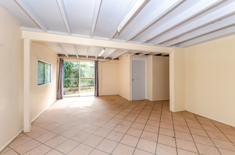 Photo - 20 Butler Street, New Auckland QLD 4680 - Image 7