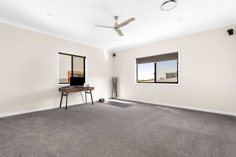 Photo - 20 Calcutt Road, Gowrie Junction QLD 4352 - Image 11