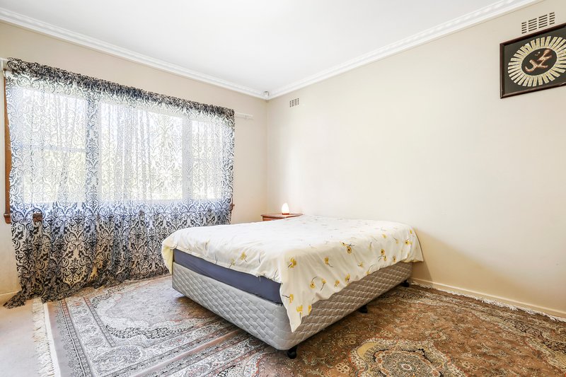 Photo - 20 Callander Road, Noble Park VIC 3174 - Image 5