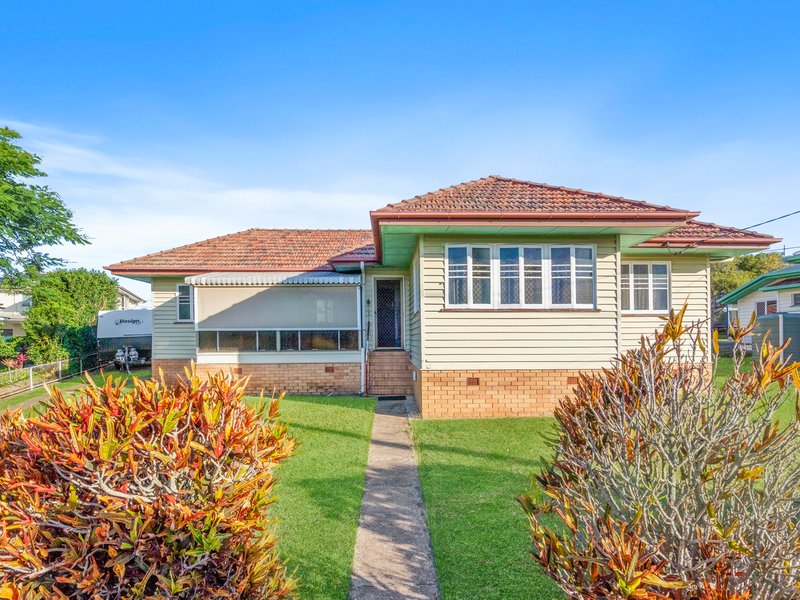 20 Cameron Parade, Wynnum QLD 4178