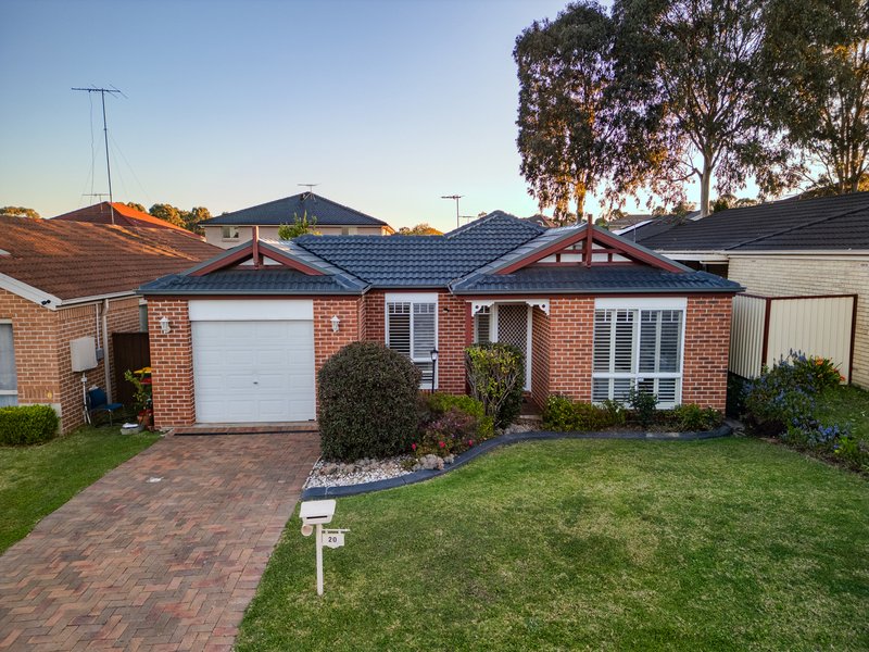 Photo - 20 Canyon Drive, Stanhope Gardens NSW 2768 - Image 16