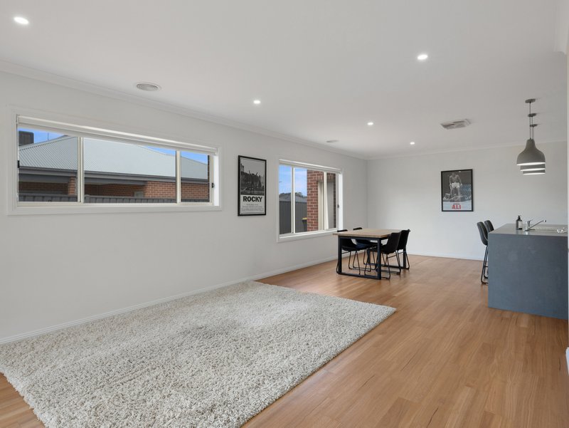 Photo - 20 Carolina Avenue, Wangaratta VIC 3677 - Image 7