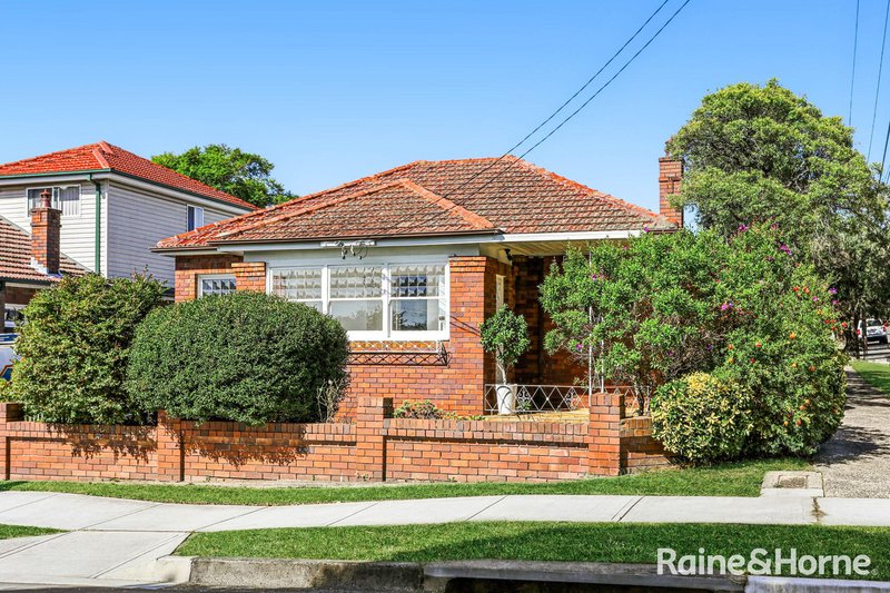 20 Caroline Street, Kingsgrove NSW 2208