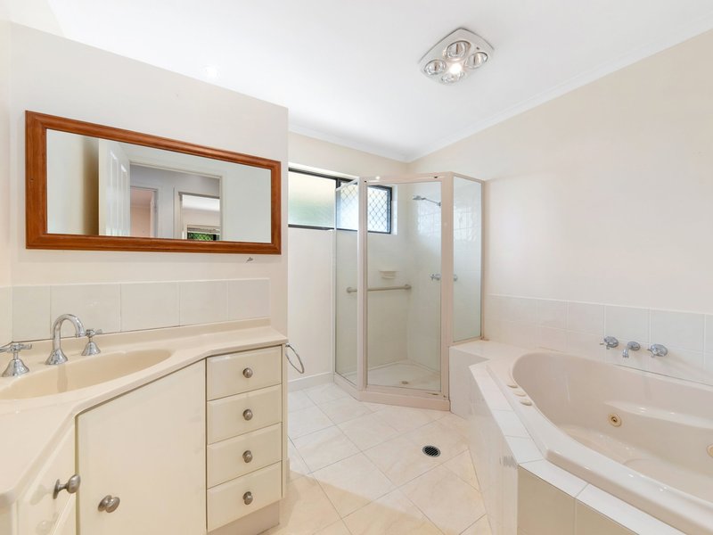 Photo - 20 Carramar Street, Tewantin QLD 4565 - Image 9