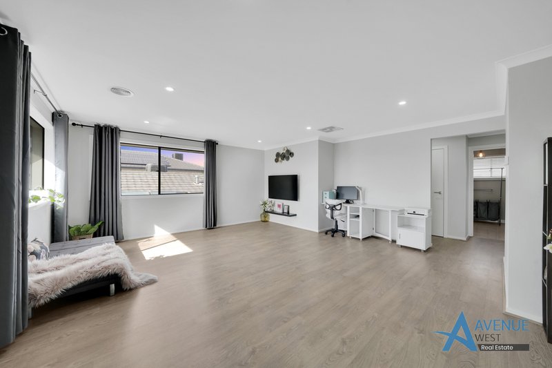 Photo - 20 Cascade Drive, Aintree VIC 3336 - Image 17