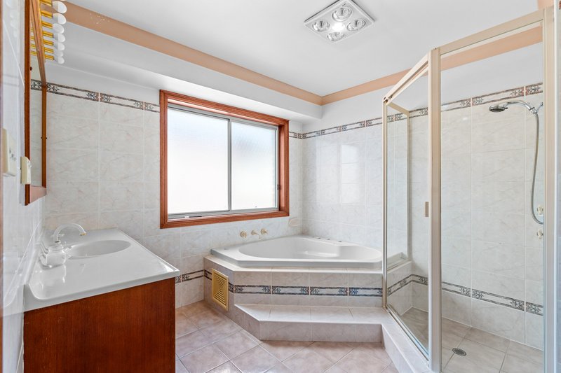 Photo - 20 Casino Street, Glenwood NSW 2768 - Image 3