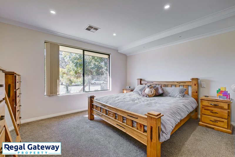 Photo - 20 Caterpillar Road, Success WA 6164 - Image 2