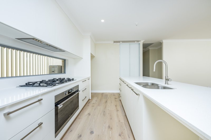 Photo - 20 Cavendish Avenue, Burns Beach WA 6028 - Image 7