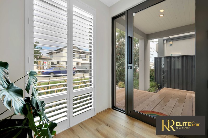 Photo - 20 Cedarleaf Entrance, Treeby WA 6164 - Image 5
