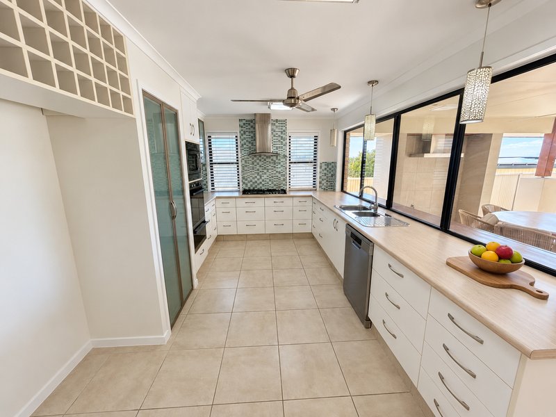 Photo - 20 Centaurus Close, Telina QLD 4680 - Image 2
