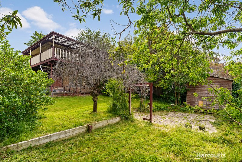 Photo - 20 Central Avenue, Mooroolbark VIC 3138 - Image 7