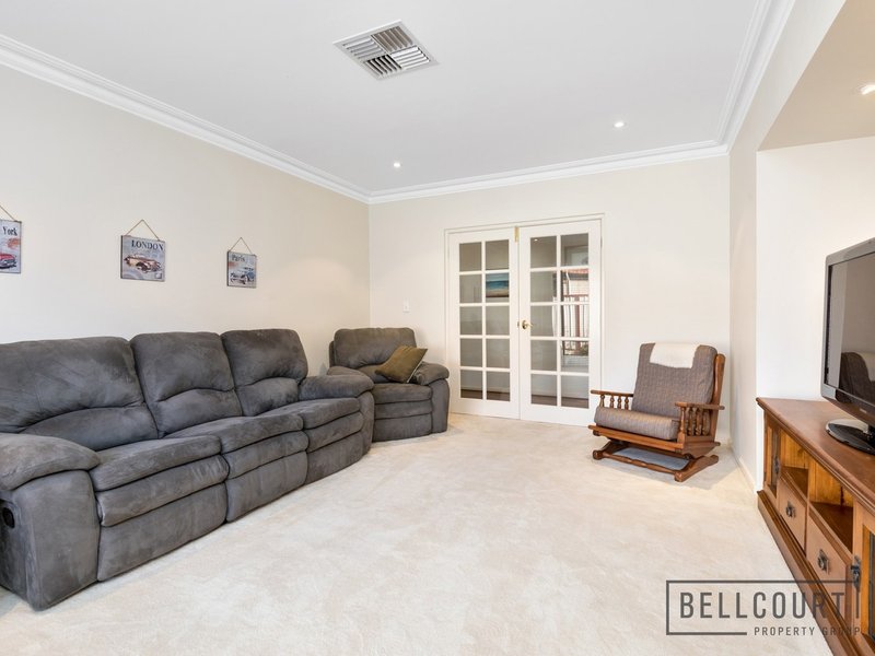 Photo - 20 Cesare Circle, Madeley WA 6065 - Image 10