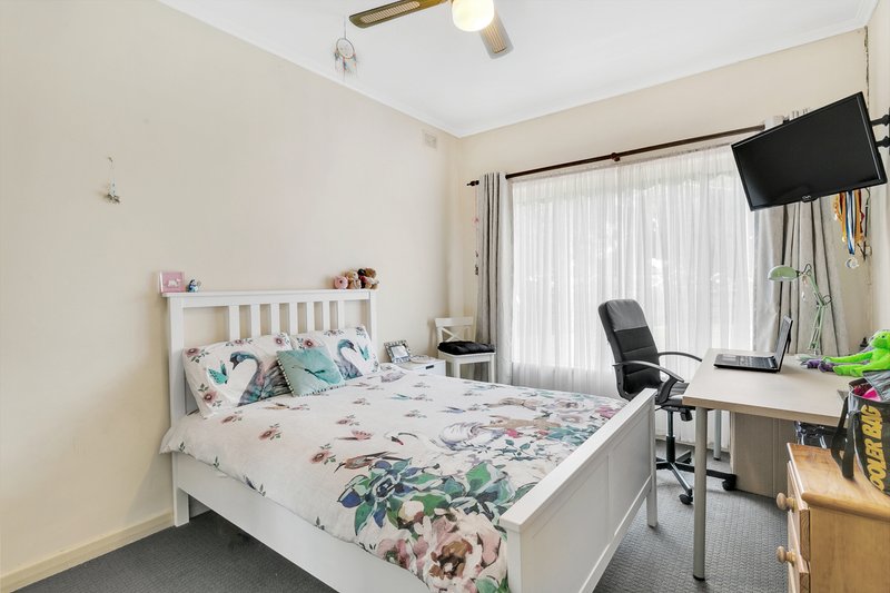 Photo - 20 Chambers Street, Henley Beach SA 5022 - Image 3