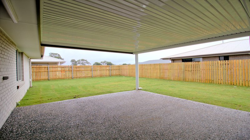 Photo - 20 Cherry Venture Drive, Eli Waters QLD 4655 - Image 22