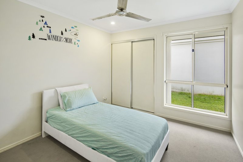 Photo - 20 Chestwood Crescent, Sippy Downs QLD 4556 - Image 8