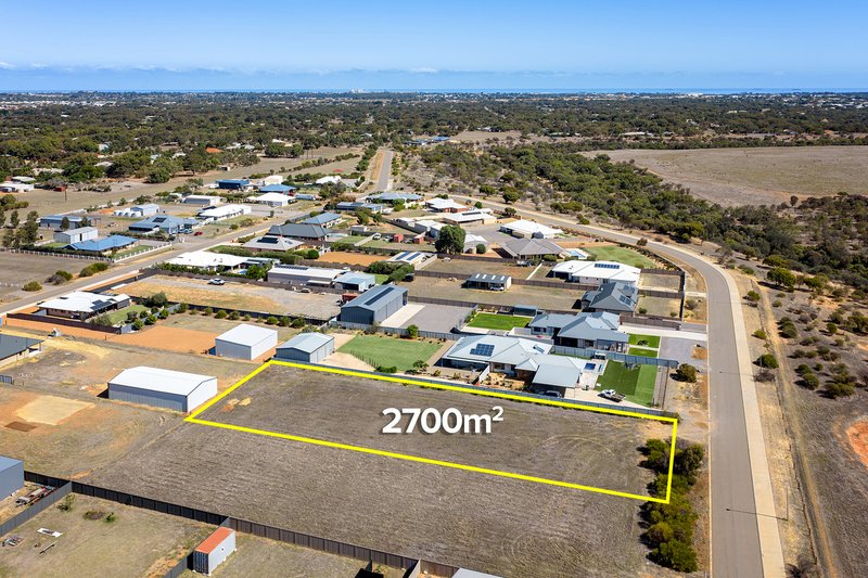 Photo - 20 Cheviot Crescent, Deepdale WA 6532 - Image 2